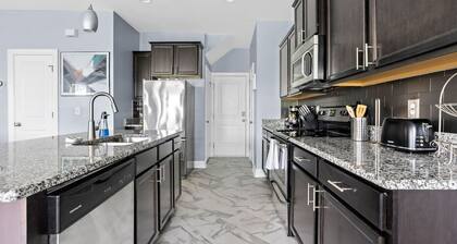 Contemporary 3BR | Mins to FT Jackson | Sleeps 7