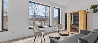Modern Hideaway Chefs Kitchen & Sauna 15min to Ski