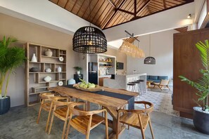 تناول الطعام