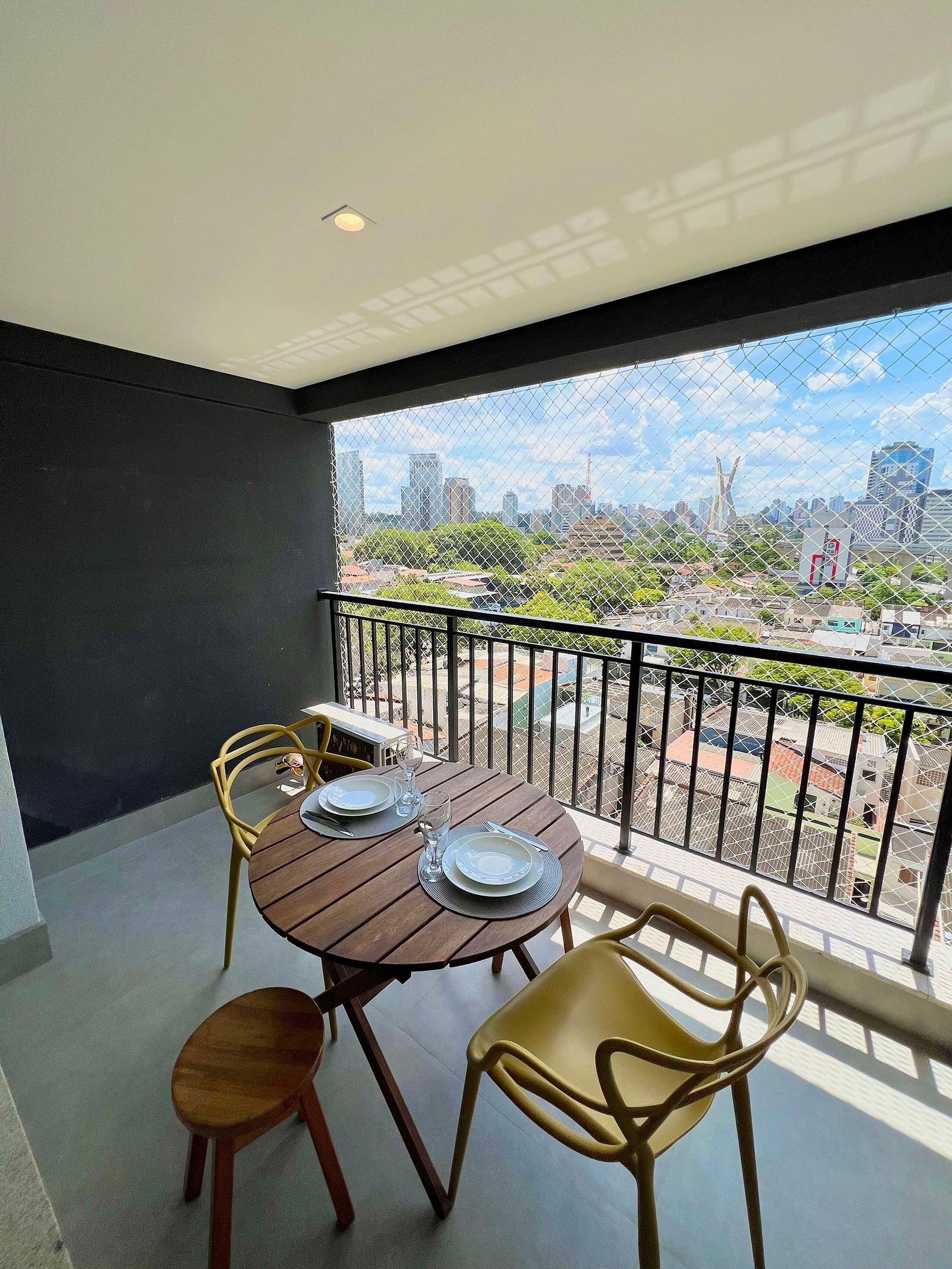 Eenvoudig appartement | Buiten dineren