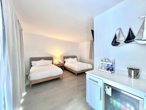 Habitación doble | Ropa de cama hipoalergénica y camas con efecto memoria 