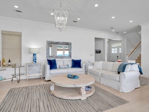 Maison, plusieurs lits, bain à remous, vue océan (Salt Air and Sunsets) | Intérieur