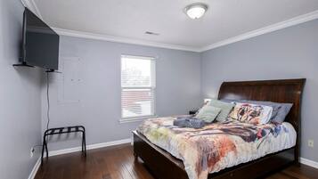 1 bedroom, iron/ironing board, WiFi, bed sheets
