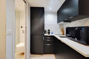 Mikrobølgeovn og kokeplater