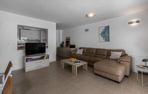 تلفزيون ذكي