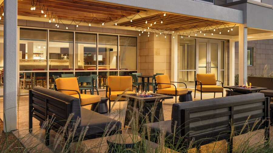 Home2 Suites By Hilton Denton