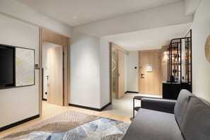 King Deluxe Family Room - Hilton Garden Inn Bali Nusa Dua (Nusa Dua)
