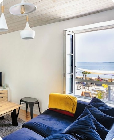 Smart TV, books. Villa Raie Manta Rivedoux plage 1 to 8 persons Ocean front, beach access