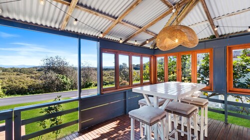 Wattlebird Cottage a gorgeous cottage near the ocean