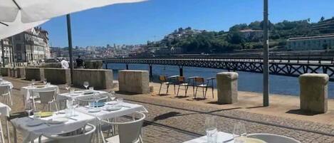 Restauration en plein air