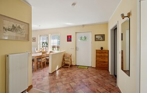 Interior - 2 bedroom gorgeous home in Borkheide (Borkheide)