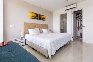 1 多间卧室、熨斗/熨衣板、免费 WiFi、床单