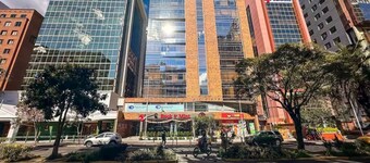 Cozy 2-bedroom apartment in charming Quito with WiFi, fitness room