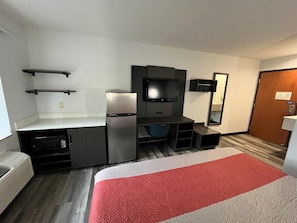 Standaard kamer, 1 kingsize bed, niet-roken, koelkast en magnetron