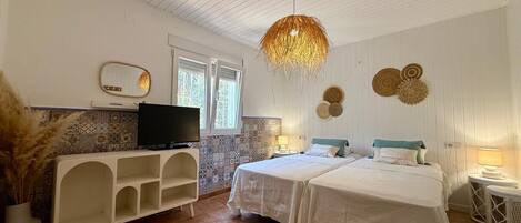 4 chambres, Wi-Fi gratuit, draps fournis