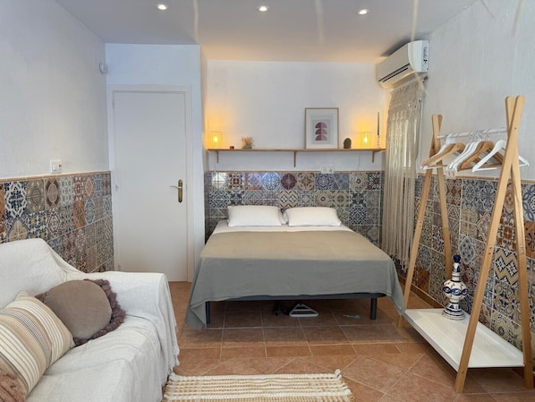 4 chambres, accès au Wi-Fi (inclus), literie fournie