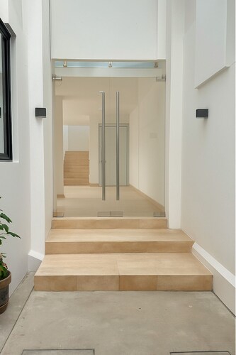 Suite 1A • King Bed • Quiet & Comfortable Stay – Nueva Santa María, CDMX