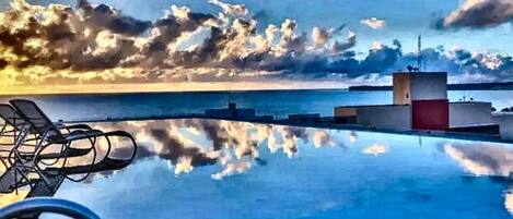 Firemannsrom – deluxe | Basseng | Utendørsbasseng