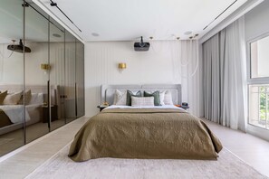 4 Schlafzimmer, Bügeleisen/Bügelbrett, WLAN, Bettwäsche