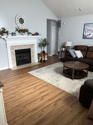 Prime Location! 3BR/2BA house near [National Hills] in beautiful Augusta!