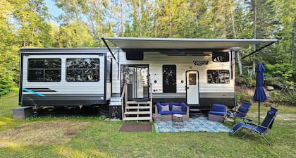 Luxury Lakefront Glamping near Itasca State Park + wifi, fit pit, & gas grill