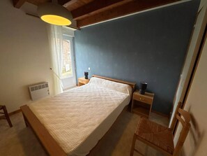 4 bedrooms, free WiFi