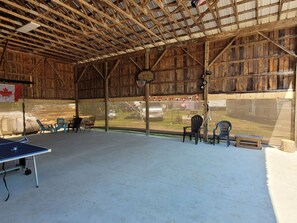 Game room - Slumber Inn at Pine Ridge Park (Pembroke)