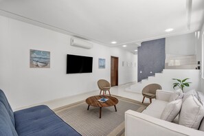 豪華獨棟房屋, 陽台, 花園景觀 | 起居區