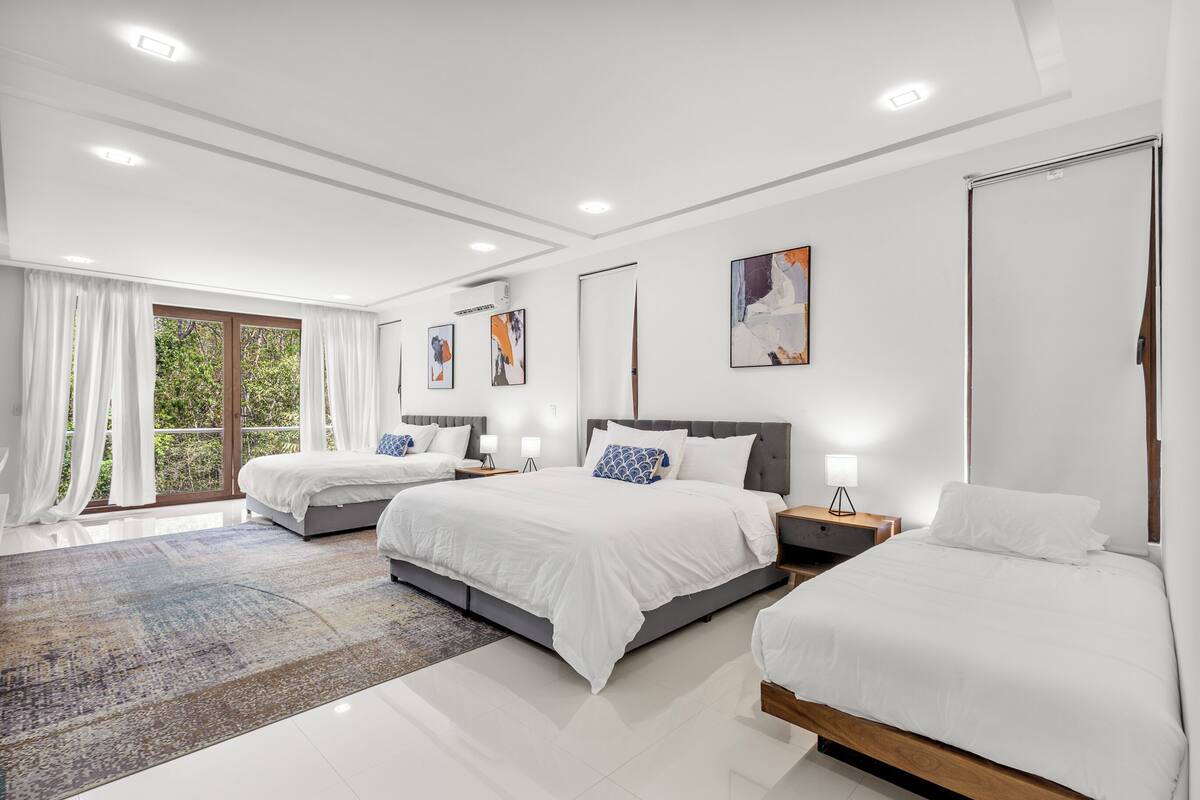 Deluxe House, Balcony, Garden View | In-room safe, iron/ironing board, free WiFi