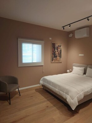 2 Schlafzimmer, Schreibtisch, WLAN