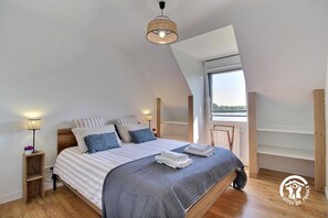 4 Schlafzimmer, Bügeleisen/Bügelbrett, Reisekinderbett, kostenloses WLAN