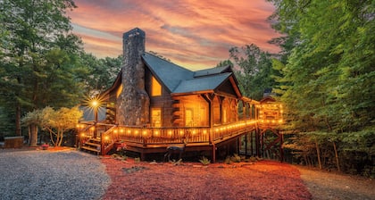 All Decked Out - A Cozy Escape in the Heart of North Georgia - 8 Guests