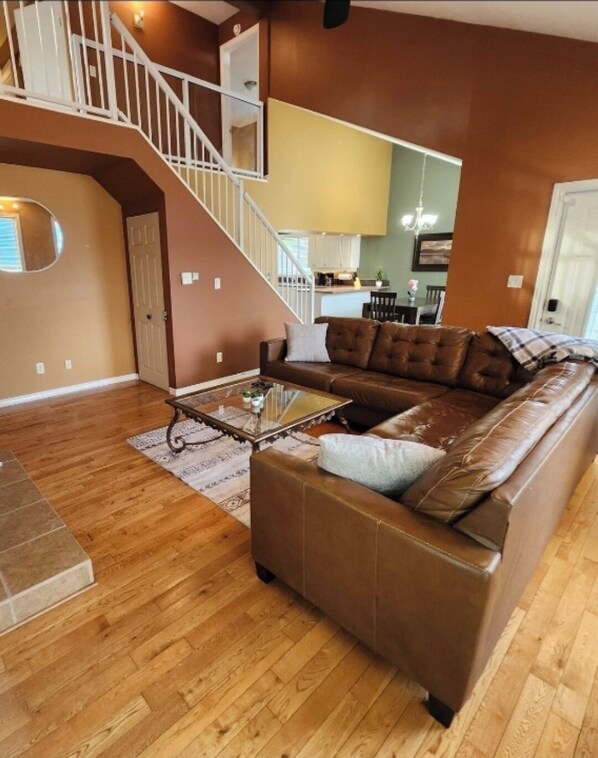 TV connectée, cheminée