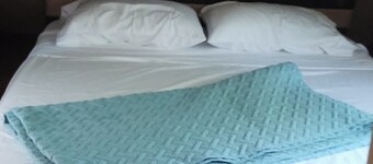 Cozy RV Cabin Sitting on a Privately owned Campground in wonderful Lincolnton NC