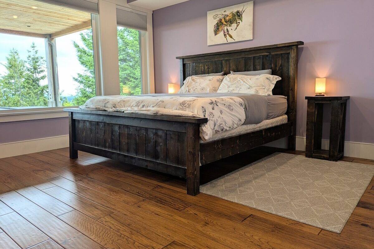 Quarto casal conforto, banheiro compartilhado (Hot Tub Room)