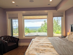 Quarto casal conforto, banheiro compartilhado (Hot Tub Room)