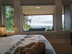 Double Room, Shared Bathroom (Patio Room)