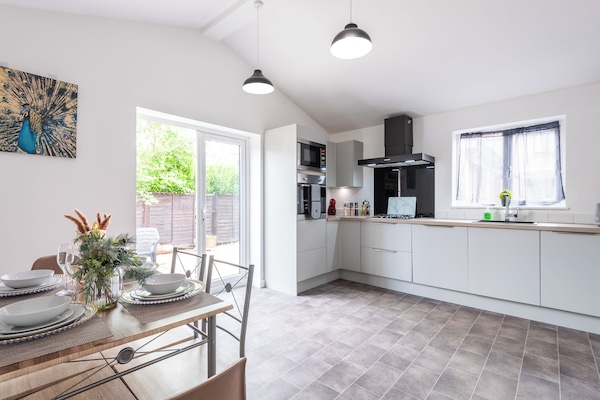 Réfrigérateur, micro-ondes, four, lave-vaisselle