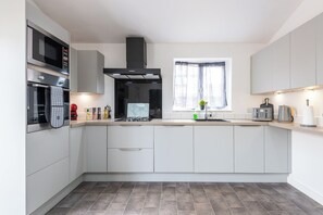 Fridge, microwave, oven, dishwasher