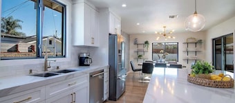 Beautiful 3 Bedrooms 3 Bath Large Home + Pool