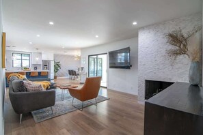 TV, fireplace, offices