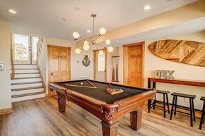 Games room - Meet Me at Sunset | Soundfront Sunsets from the Private Pool and Hot Tub (Kitty Hawk)