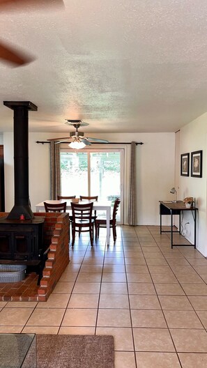 Apartment, Private Bathroom | Lounge