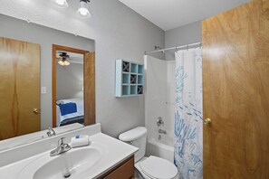 Shower, towels