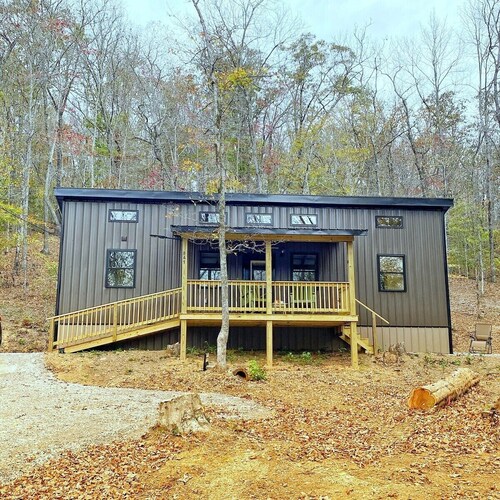 Hollowbranch Hideaway