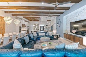 TV, video games, ping pong - Fairway Tropic Oasis: Themed Bedrooms, Arcade, Basketball Court, Near Disney (Kissimmee)