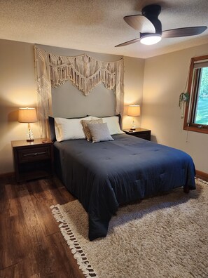 3 Schlafzimmer, Bügeleisen/Bügelbrett, WLAN, Bettwäsche