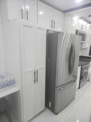 Mikrowelle, Ofen, Herdplatte