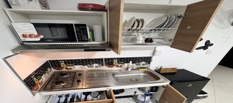 Charming 2-bedroom apartment with WiFi, AC in delightful Villanueva