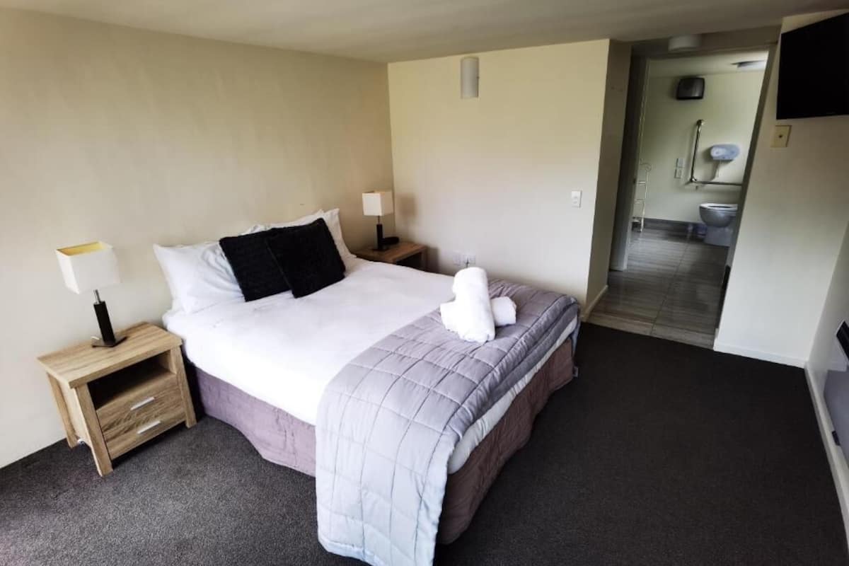 Chambre Double ou avec lits jumeaux, 1 lit double, accessible aux personnes à mobilité réduite